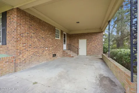 1463 Nc-55 E Kinston NC 28501