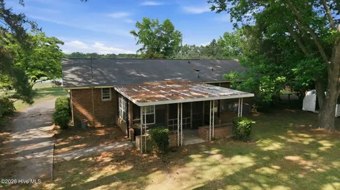 1463 Nc-55 E Kinston NC 28501