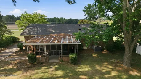 1463 Nc-55 E Kinston NC 28501