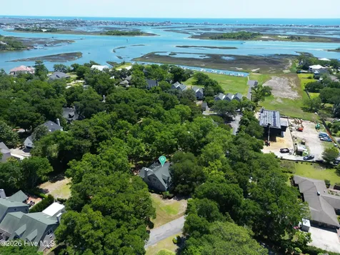 4 Oak Landing Road Wilmington NC 28409