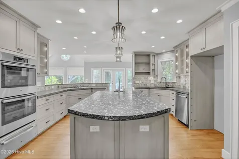 4 Oak Landing Road Wilmington NC 28409