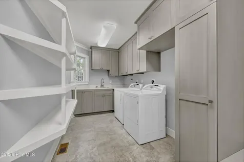 4 Oak Landing Road Wilmington NC 28409