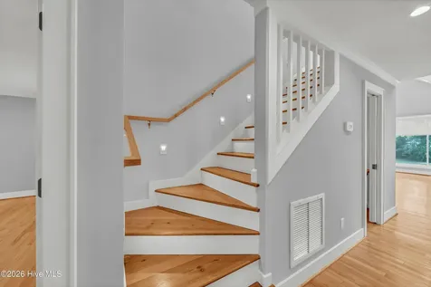 4 Oak Landing Road Wilmington NC 28409