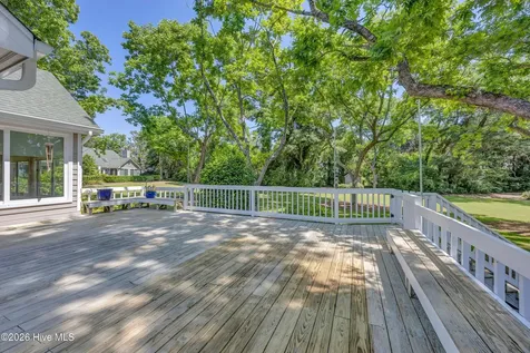 4 Oak Landing Road Wilmington NC 28409