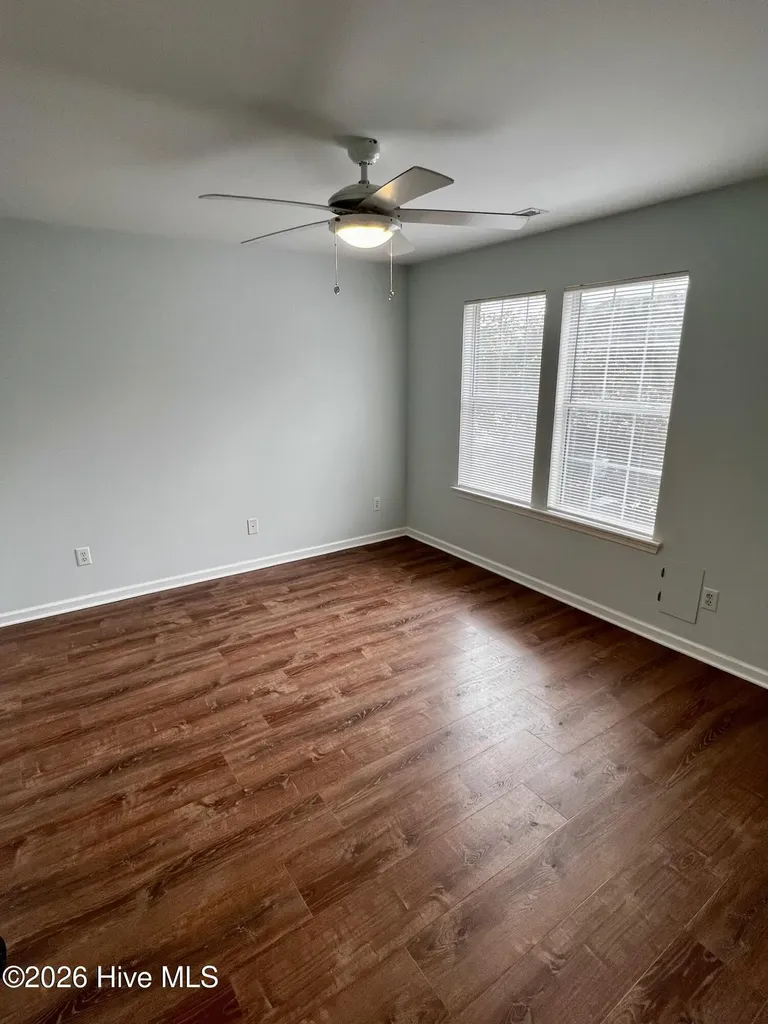 5061 Peachtree Avenue Wilmington NC 28403
