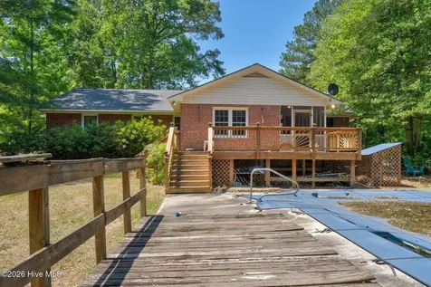 586 Northwoods Country Road Tarboro NC 27886