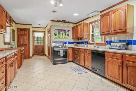 586 Northwoods Country Road Tarboro NC 27886