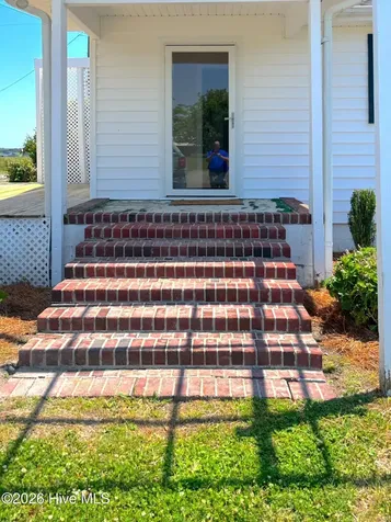 1494 Jackson Swamp Road Bath NC 27808