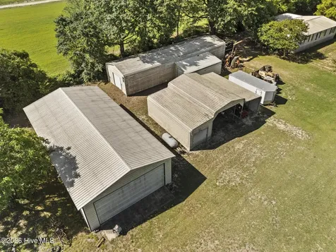 127 Nicodemus Kornegay Lane Albertson NC 28508