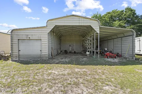 127 Nicodemus Kornegay Lane Albertson NC 28508