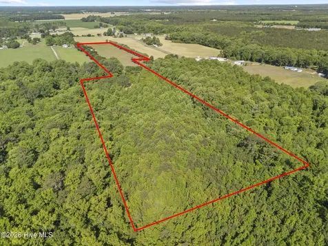 127 Nicodemus Kornegay Lane Albertson NC 28508