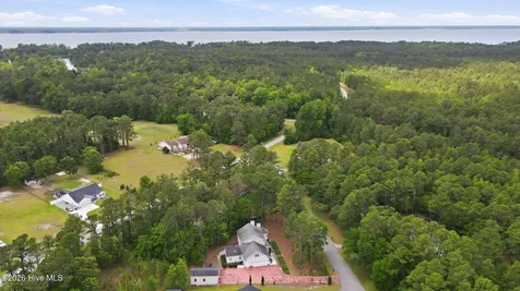 74 Driftwood Court Minnesott Beach NC 28510