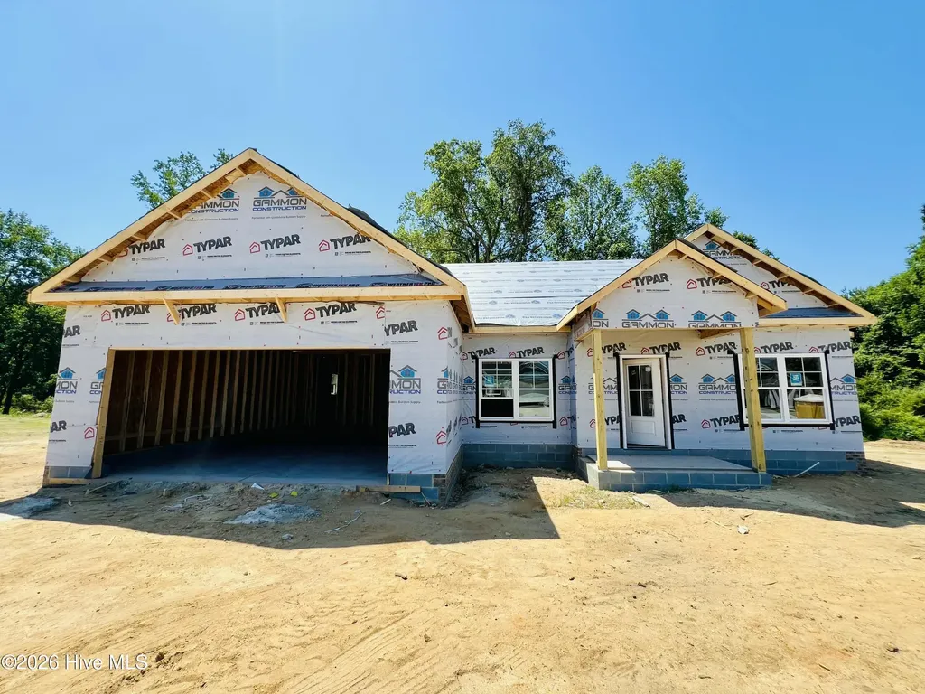 308 Creeks Edge Drive Pikeville NC 27863
