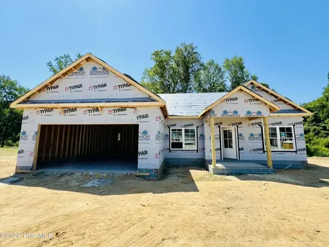 308 Creeks Edge Drive Pikeville NC 27863