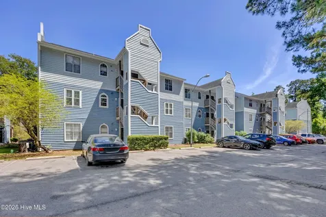 4210 Wilshire Boulevard Wilmington NC 28403