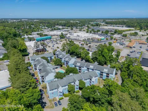4210 Wilshire Boulevard Wilmington NC 28403