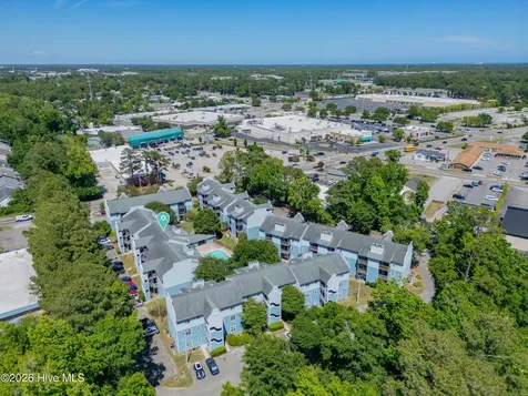 4210 Wilshire Boulevard Wilmington NC 28403