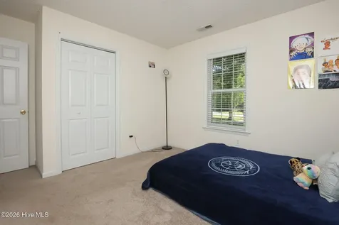 116 Live Oak Drive Jacksonville NC 28540