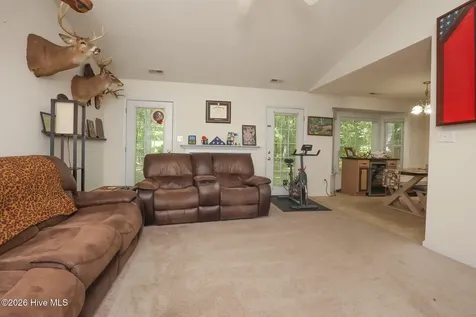 116 Live Oak Drive Jacksonville NC 28540