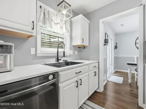 126 Saint Road Richlands NC 28574