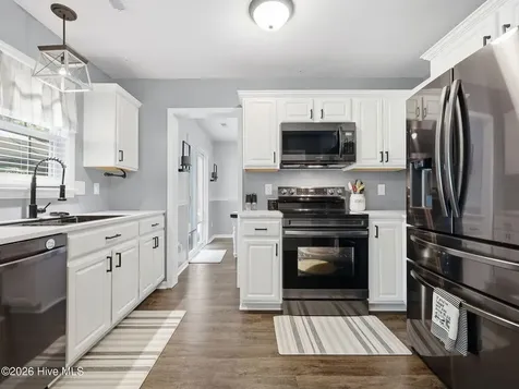 126 Saint Road Richlands NC 28574