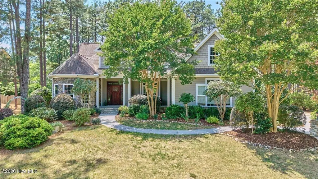 10 Banning Drive Whispering Pines NC 28327