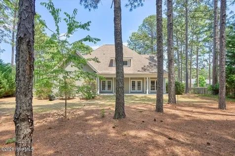 10 Banning Drive Whispering Pines NC 28327