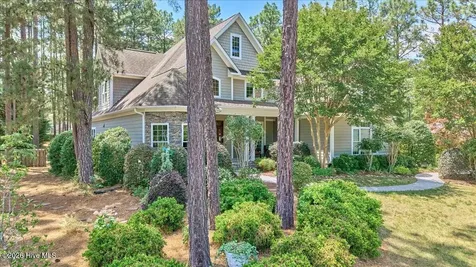 10 Banning Drive Whispering Pines NC 28327
