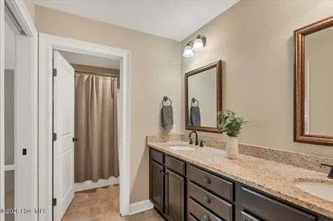 10 Banning Drive Whispering Pines NC 28327