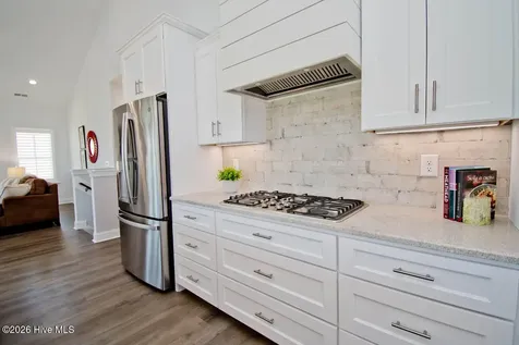 1307 Barnacle Lane Morehead City NC 28557