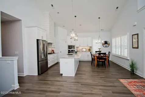 1307 Barnacle Lane Morehead City NC 28557