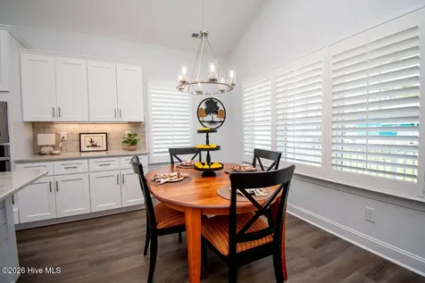 1307 Barnacle Lane Morehead City NC 28557