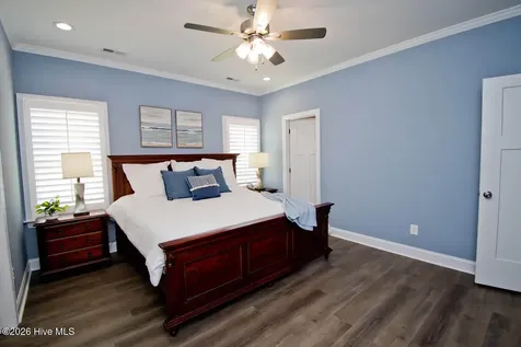 1307 Barnacle Lane Morehead City NC 28557