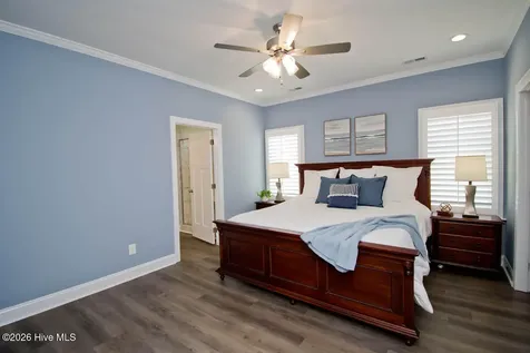 1307 Barnacle Lane Morehead City NC 28557