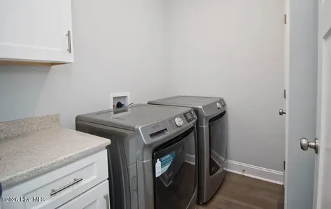 1307 Barnacle Lane Morehead City NC 28557