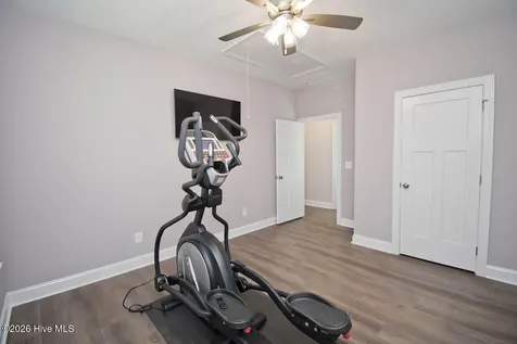 1307 Barnacle Lane Morehead City NC 28557