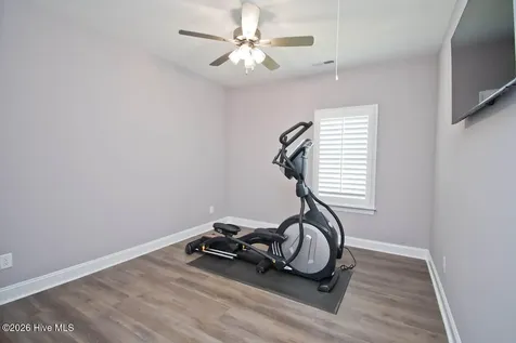 1307 Barnacle Lane Morehead City NC 28557