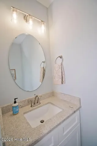 1307 Barnacle Lane Morehead City NC 28557