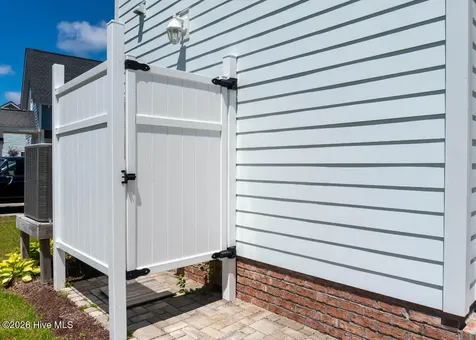 1307 Barnacle Lane Morehead City NC 28557