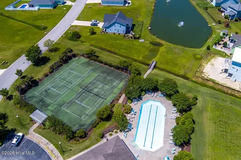 1307 Barnacle Lane Morehead City NC 28557