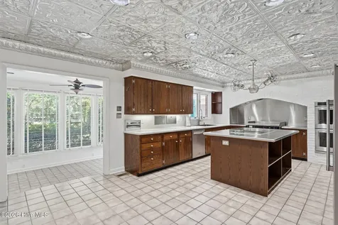 2000 Airport Road Whispering Pines NC 28327