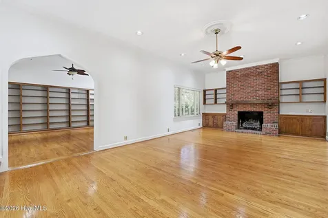 2000 Airport Road Whispering Pines NC 28327