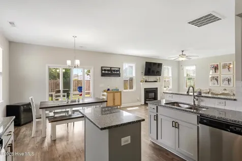 1609 Pointing Griffon Place Wilmington NC 28411