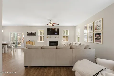 1609 Pointing Griffon Place Wilmington NC 28411