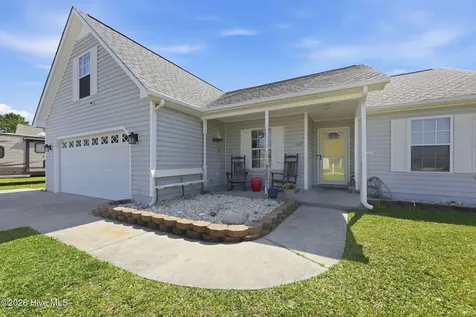1214 Wormwood Branch Court Havelock NC 28532