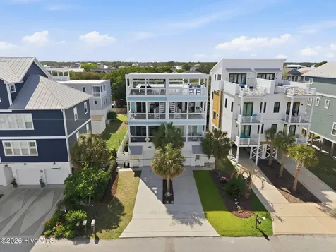 1418 Bowfin Lane Carolina Beach NC 28428