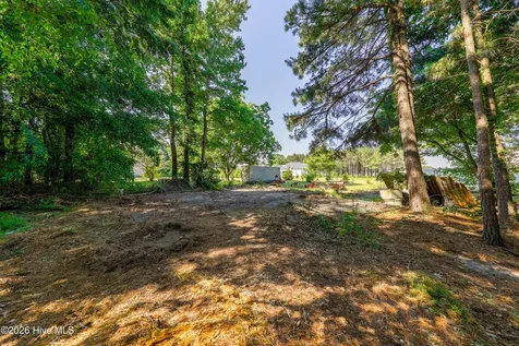 211 E Beulah Road Nashville NC 27856