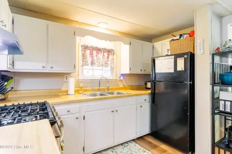 211 E Beulah Road Nashville NC 27856