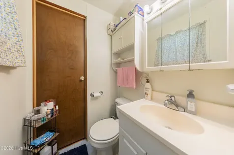 211 E Beulah Road Nashville NC 27856