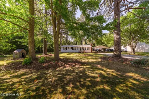 211 E Beulah Road Nashville NC 27856